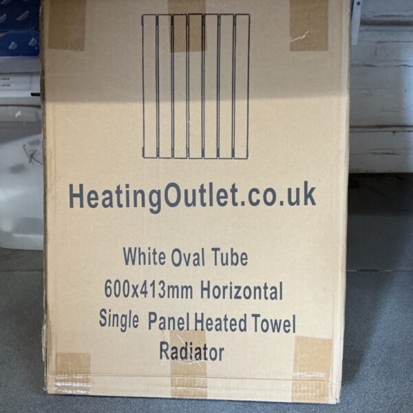 White oval tube towel radiator measuring 600x413mm.