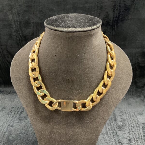Close-up of 9ct gold plated curb chain choker necklace.