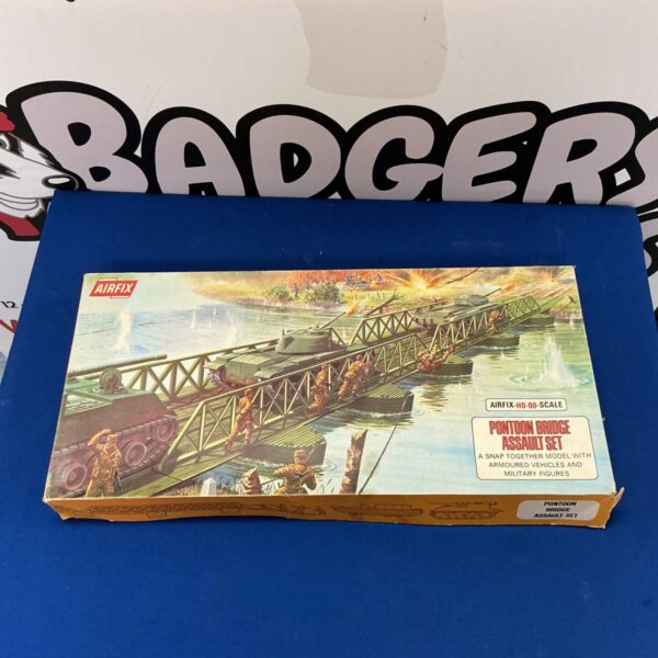 Vintage Airfix pontoon bridge set with vehicles and figures.