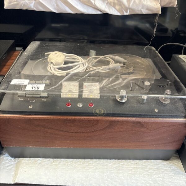 Vintage Bang & Olufsen Beocord 1500 De Luxe reel to reel tape recorder.