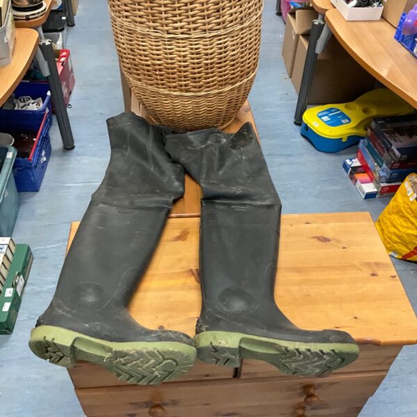 Pair of Bata size 11 industrial safety waders.