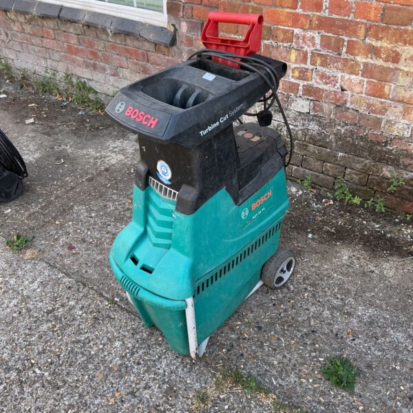 Bosch AXT 25 TC garden shredder for reducing garden waste.