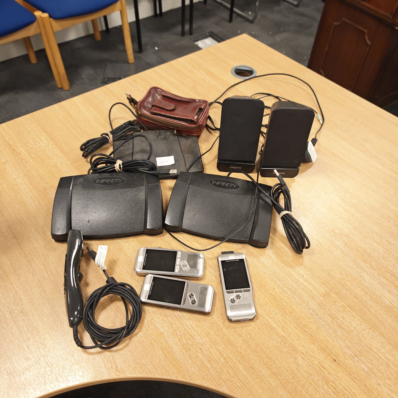 Overview of dictaphone bundle including Infinity and Philips recorders.