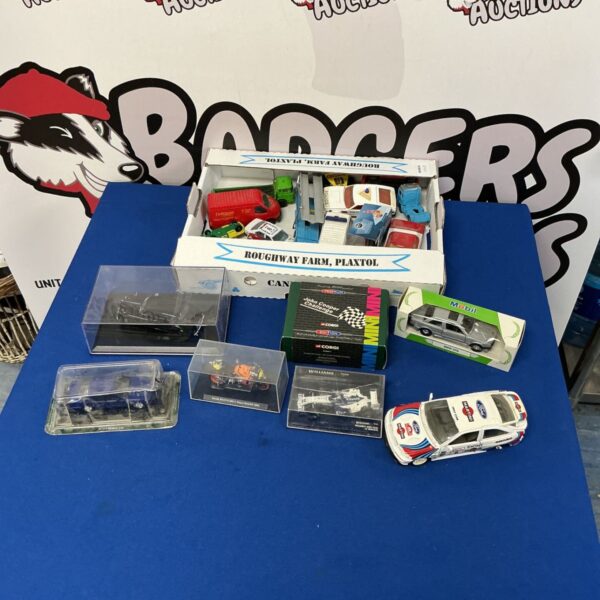 Diecast model car collection including Corgi, Starsky and Hutch, and Williams F1.