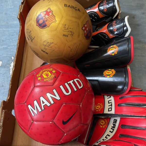 Signed FC Barcelona football with Samuel Eto'o autograph.