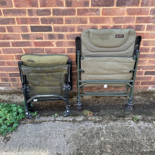 Two fishing armchairs, a Sonik SK-TEK and a Worrior II XL, for angling.