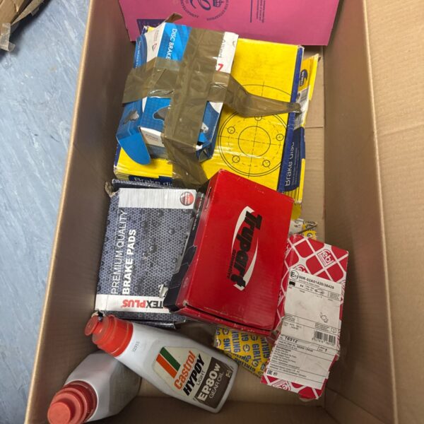 New Ford Galaxy & Mondeo car parts including brake disks and Castrol gear oil.