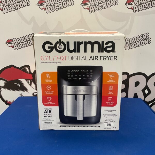 Gourmia 6.7L digital air fryer, model GMF-6701, with touchscreen controls.