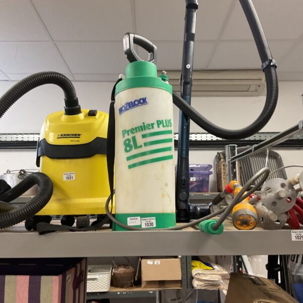 Hozelock Premier 8L compression sprayer for garden use.