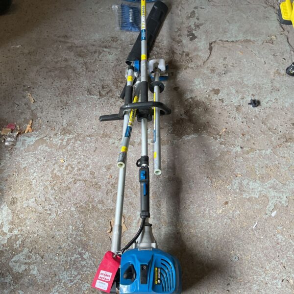 Hyundai 52cc petrol multi tool for garden maintenance and spares.