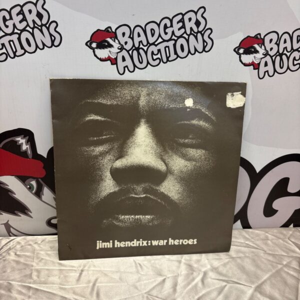 Jimi Hendrix War Heroes vinyl record album cover.