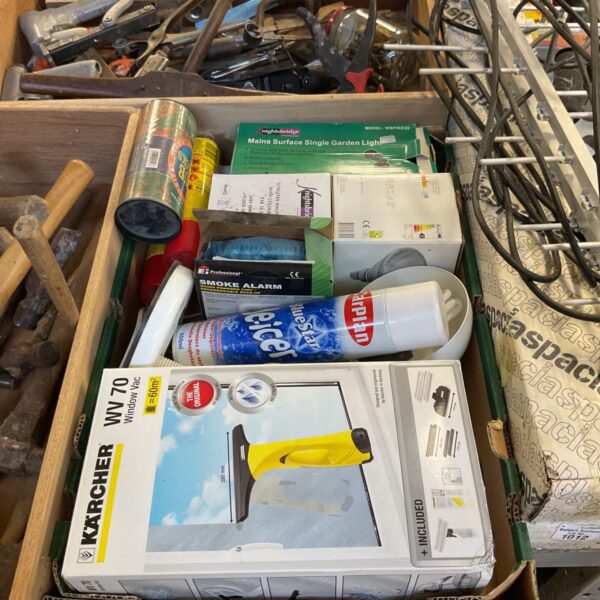 Karcher window vacuum and cleaning appliances in a box.