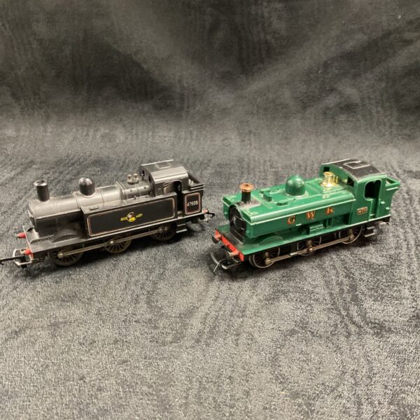 Two Triang Hornby Tank engines G.W.R 8751 and BR 47606