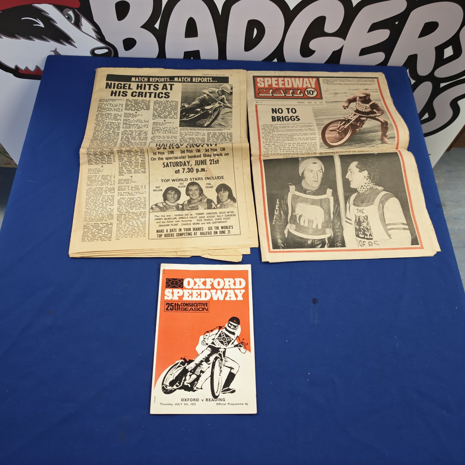 Two speedway mail newspapers with Oxford speedway programme