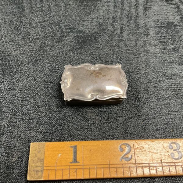 925 Silver Art Nouveau style pill box 13.5g