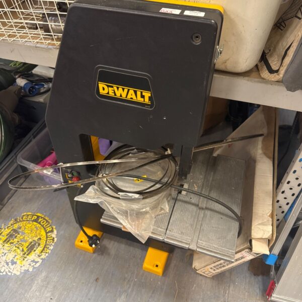 Dewalt dw738 bandsaw with spare blades - spares/repairs, power on button stuck in, unresponsive when plugged in