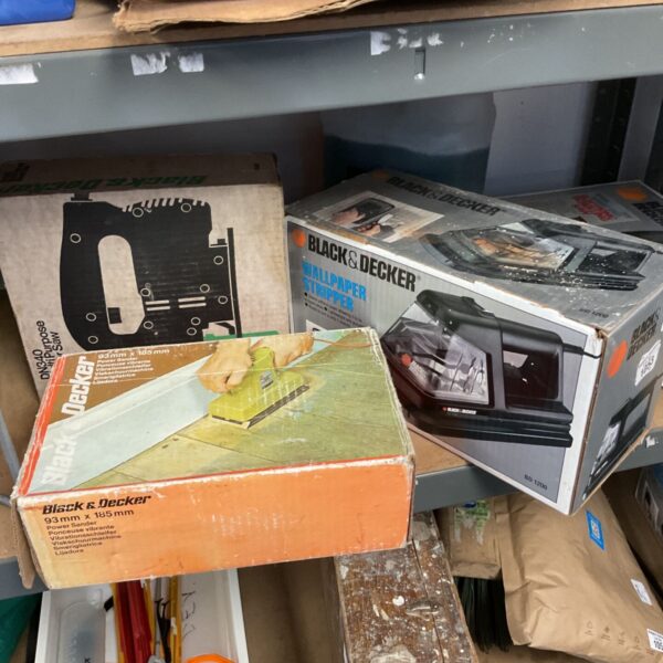 Black & decker wallpaper steamer, power sander & multi purpose power saw