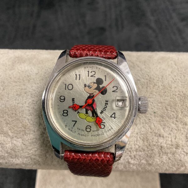 Vintage walt disney productions mickey mouse mechanical movement wristwatch working