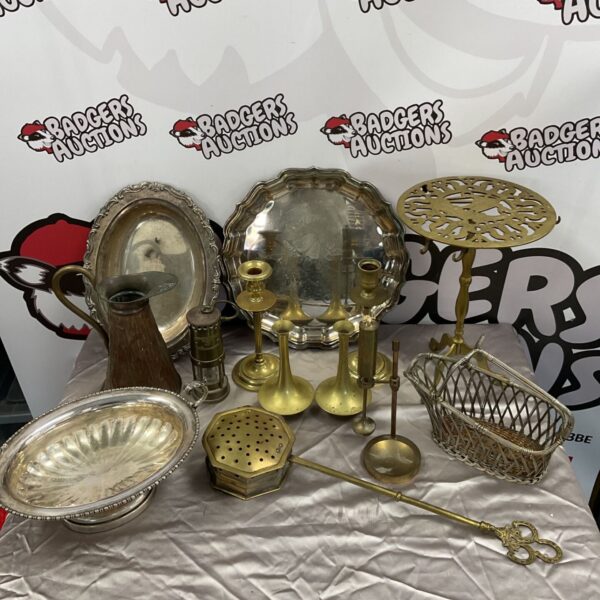 Vintage mixed metal lot with silver plate, brass and copper items.