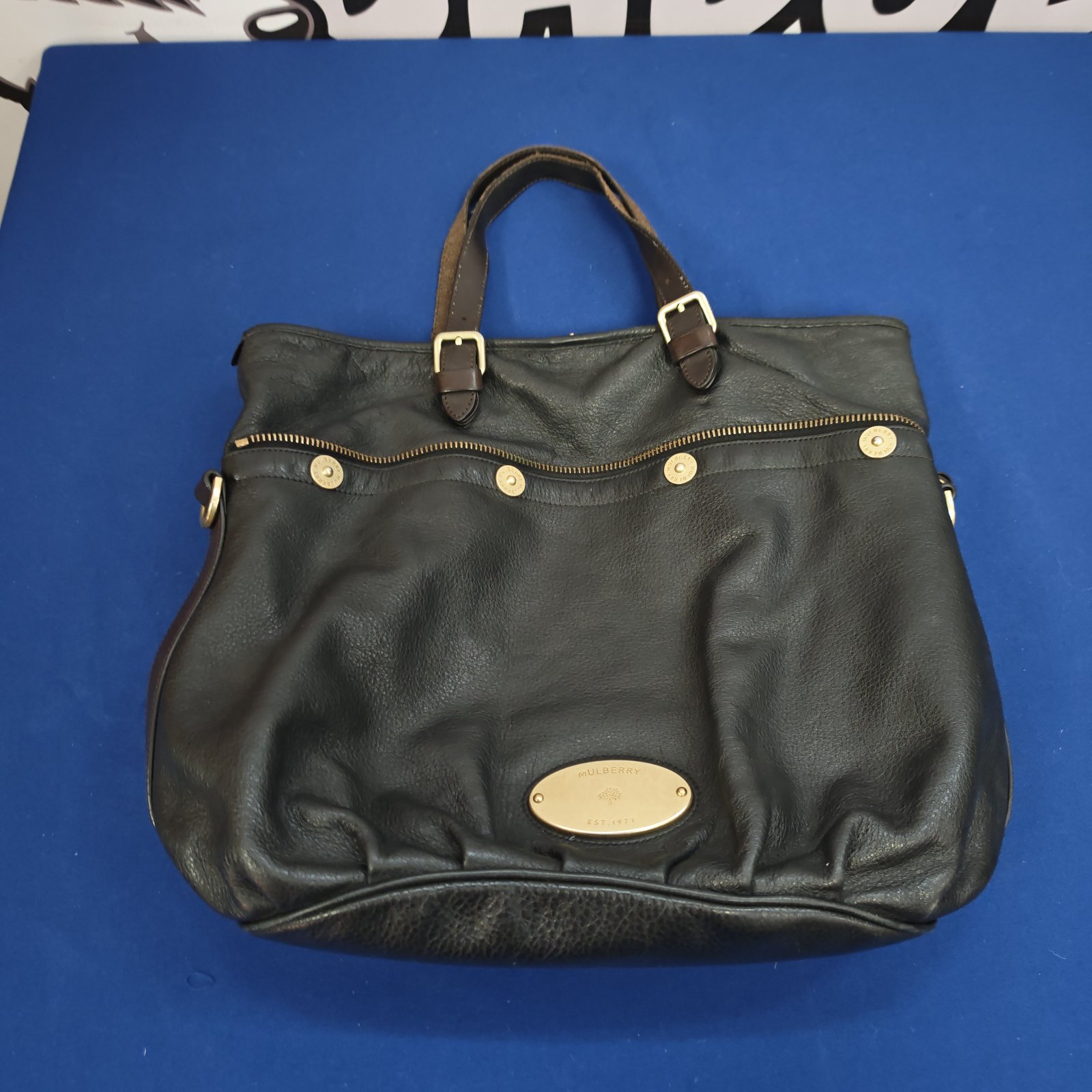 Black Mulberry leather handbag, classic ladies designer bag.