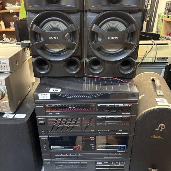Vintage Philips hi-fi system with Sony speakers, retro audio equipment.