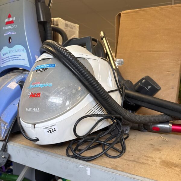 Polti Vaporetto ecoaspira steam cleaner with hose and attachments.