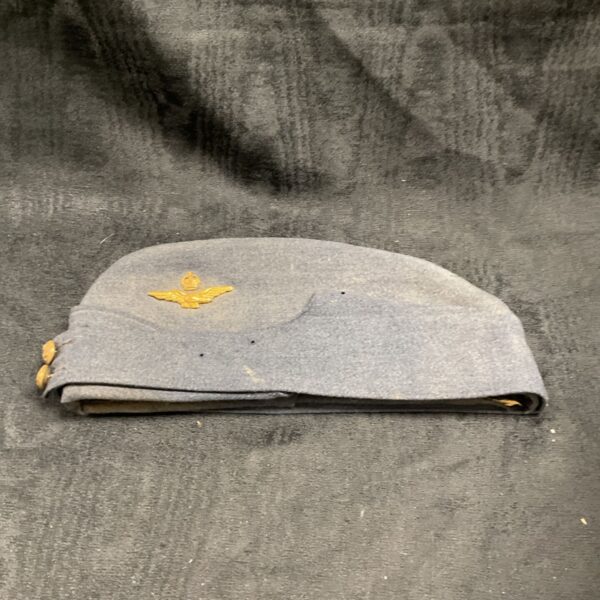 Vintage WW2 Royal Air Force officers side cap in grey-blue wool.