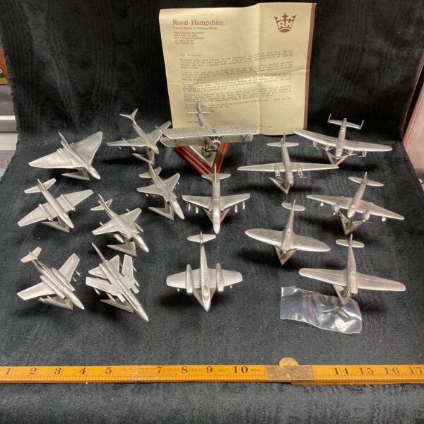 Royal Hampshire pewter aircraft collection with certificate.