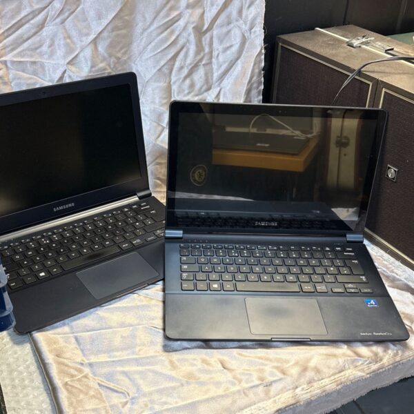 Close-up of a Samsung NP91 laptop showing the keyboard and screen.
