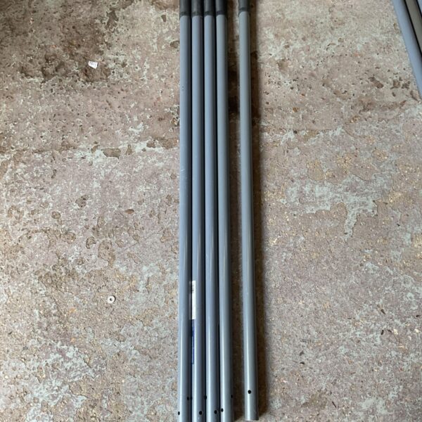 Five long Sealey fencing spade handles for garden work.