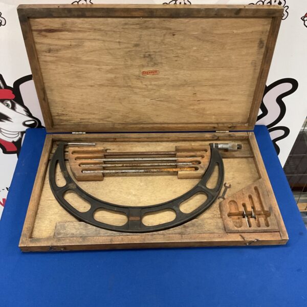 Vintage Starrett No. 224 outside micrometer in wooden case.