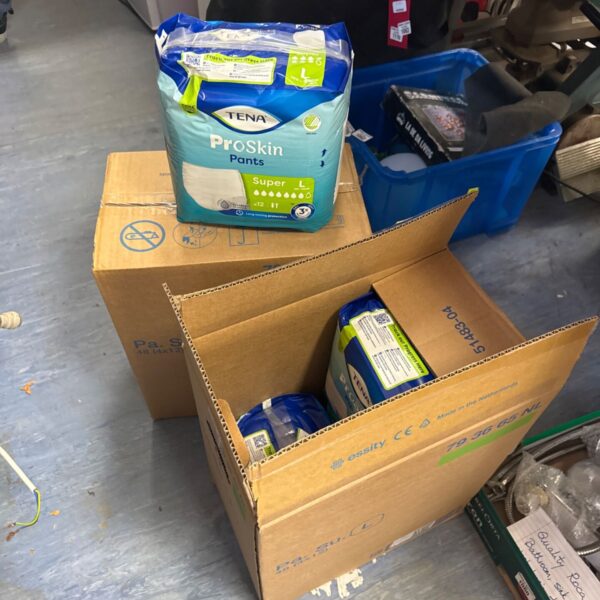 Wholesale lot of Tena Proskin Super Pants size L incontinence products.