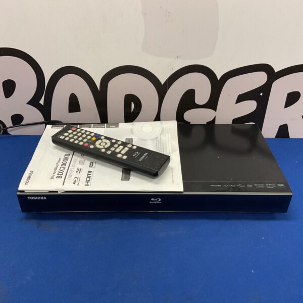 Toshiba bdx200kb Blu-ray player with remote control for home theater.