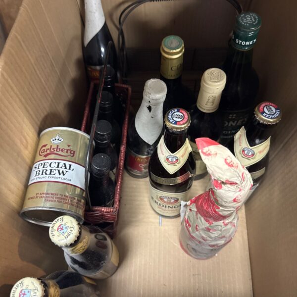 Vintage beer and ale lot including a Special Brew can.