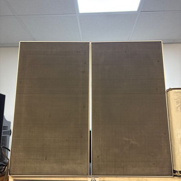 Pair of vintage Leak speakers with fabric fronts.