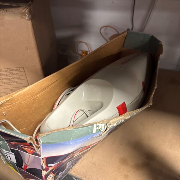 Vintage Pifco 12v car hoover in used condition.