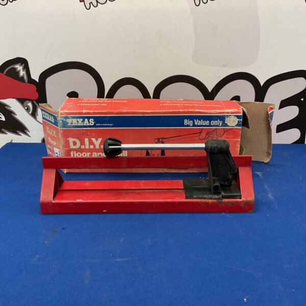 Vintage Texas D.I.Y. tile cutter for floor and wall tiles.