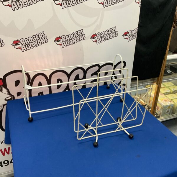 White vintage wire magazine rack from the 1960s.