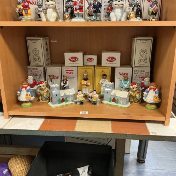 Collection of vintage Wade collectable ceramic animal figures.