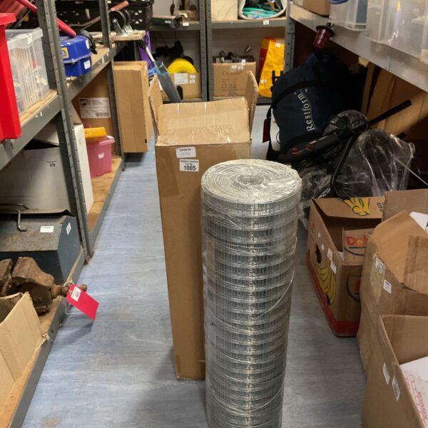 Roll of galvanised welded wire mesh for garden and DIY projects.