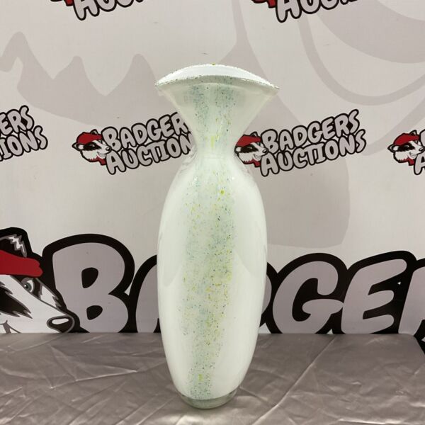 Vintage white art glass vase with zanfirico details.