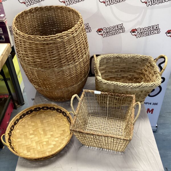 Vintage wicker baskets and tray for rustic home storage.