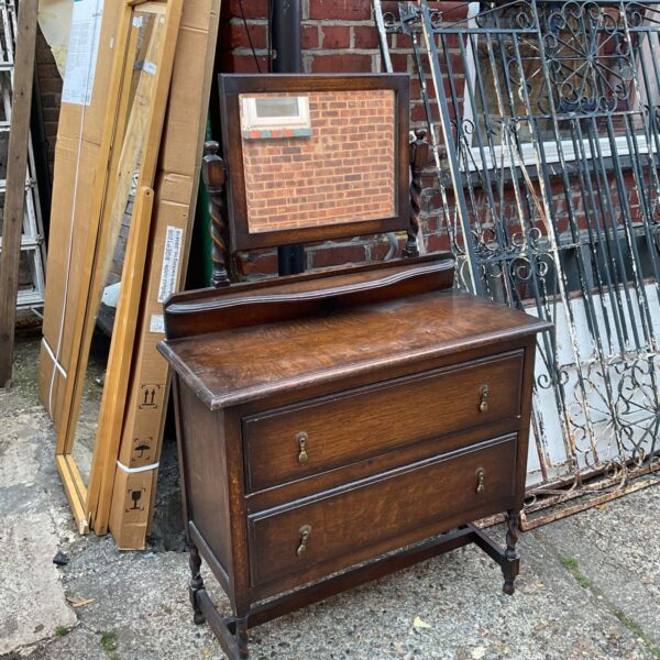 Vintage 1930s oak dressing table with Barley twist mirror.