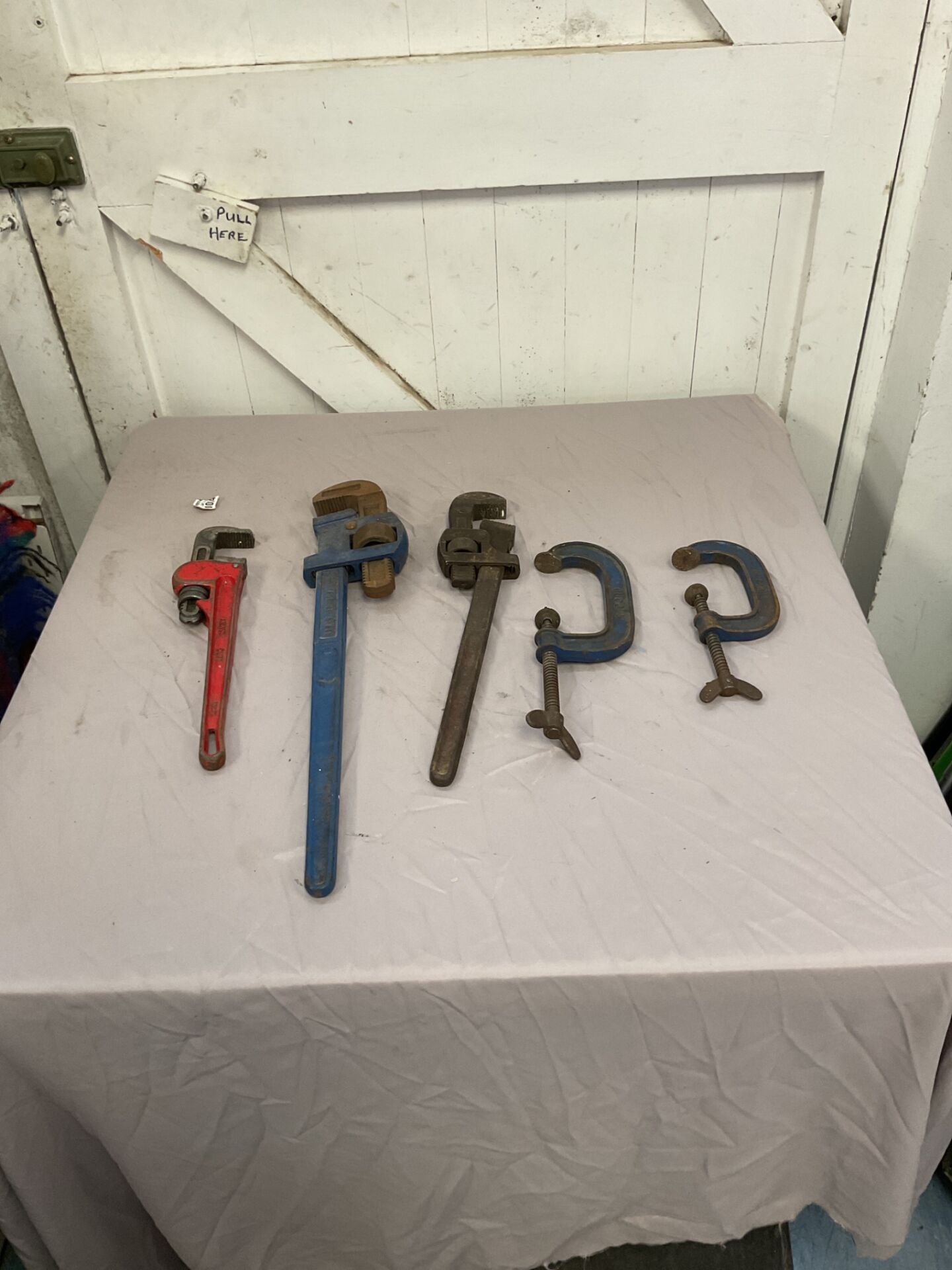 1088 Collection of heavy duty adjustable pipe wrenches