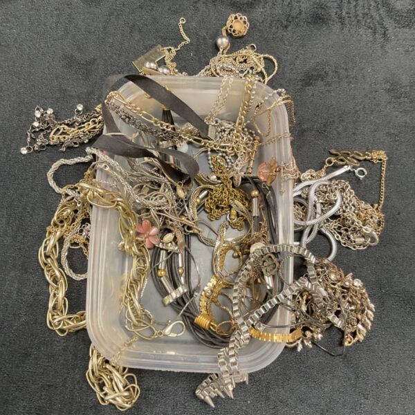 Tray of thirty assorted costume necklaces, vintage fashion jewelry.