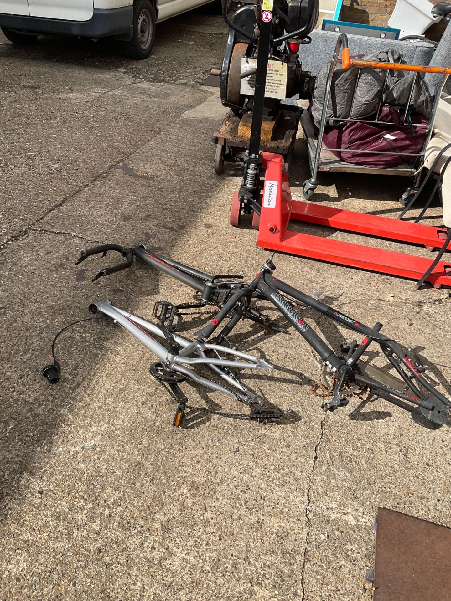 1331 Three bike frames inc Gary fisher