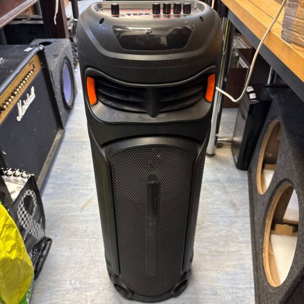 Black unbranded Bluetooth speaker model SZ-8832 with control panel.