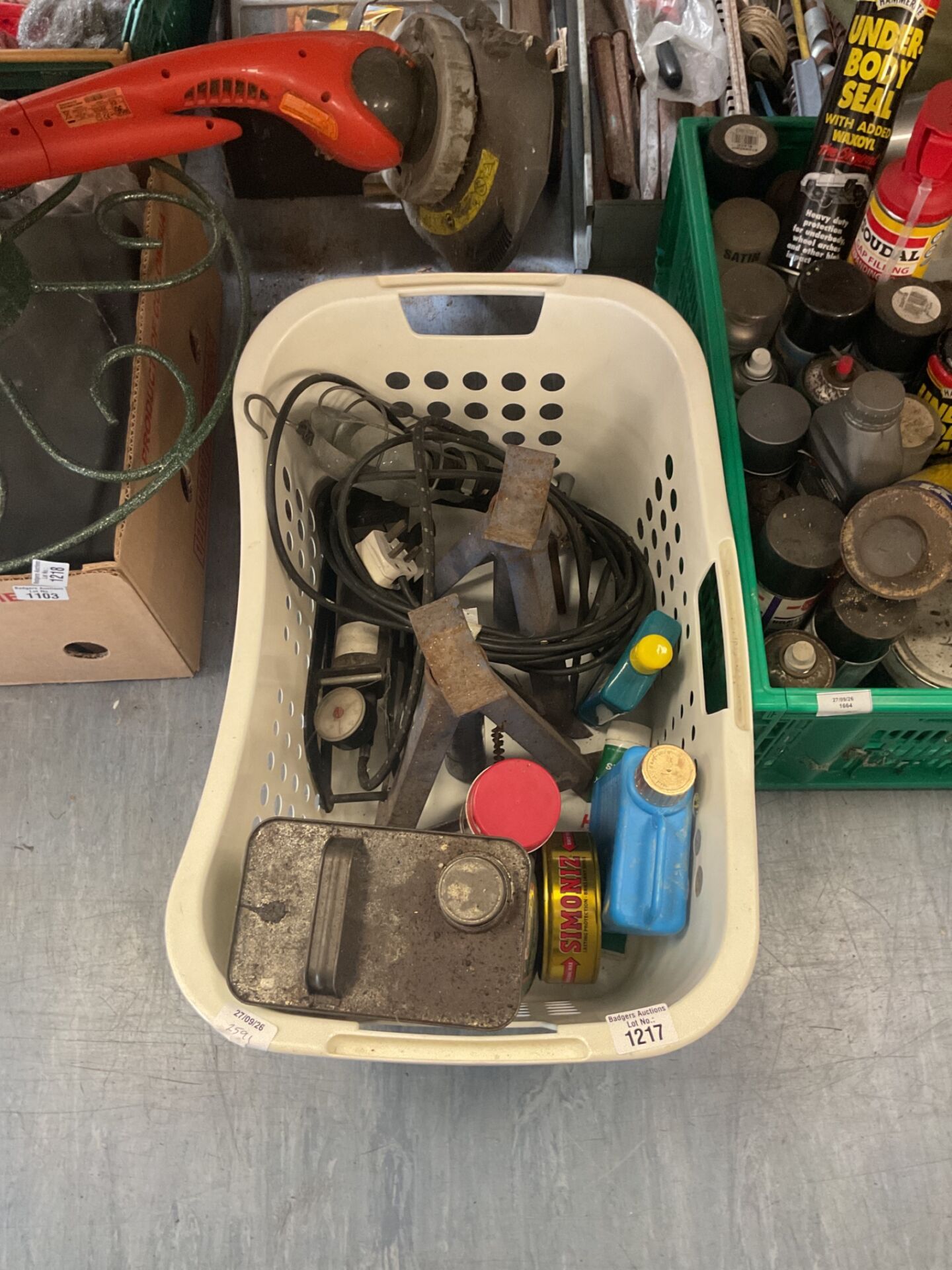 1217 Box containing car appliances