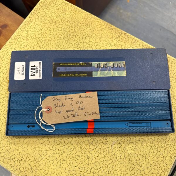 Box of 90 Ding Dong high speed steel 300mm hacksaw blades.
