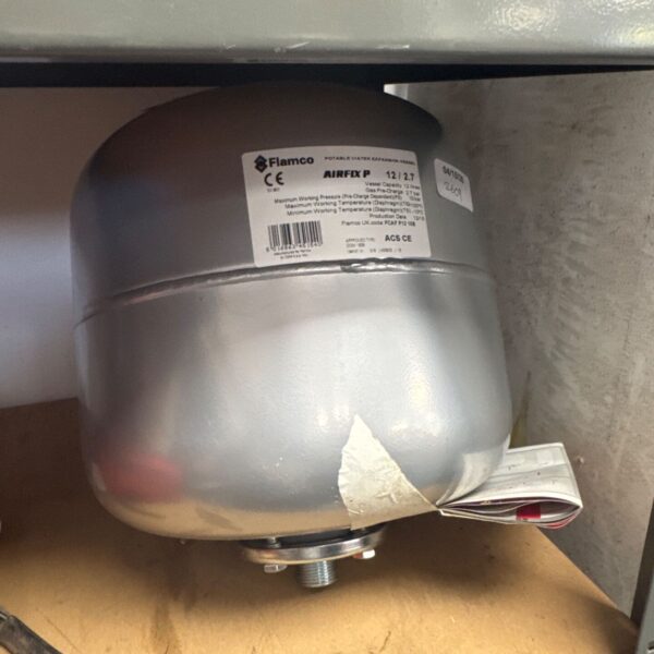 Used Flamco Airfix P 12/2.7 expansion vessel for central heating.